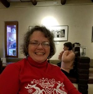 Meet your Posher, Denise